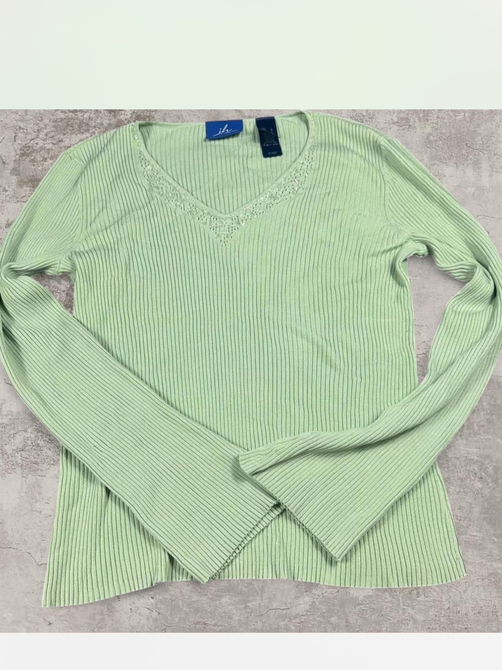Y2K Vintage Pale Green Beaded V Neck Sweater Fairycore Cottagecore Large